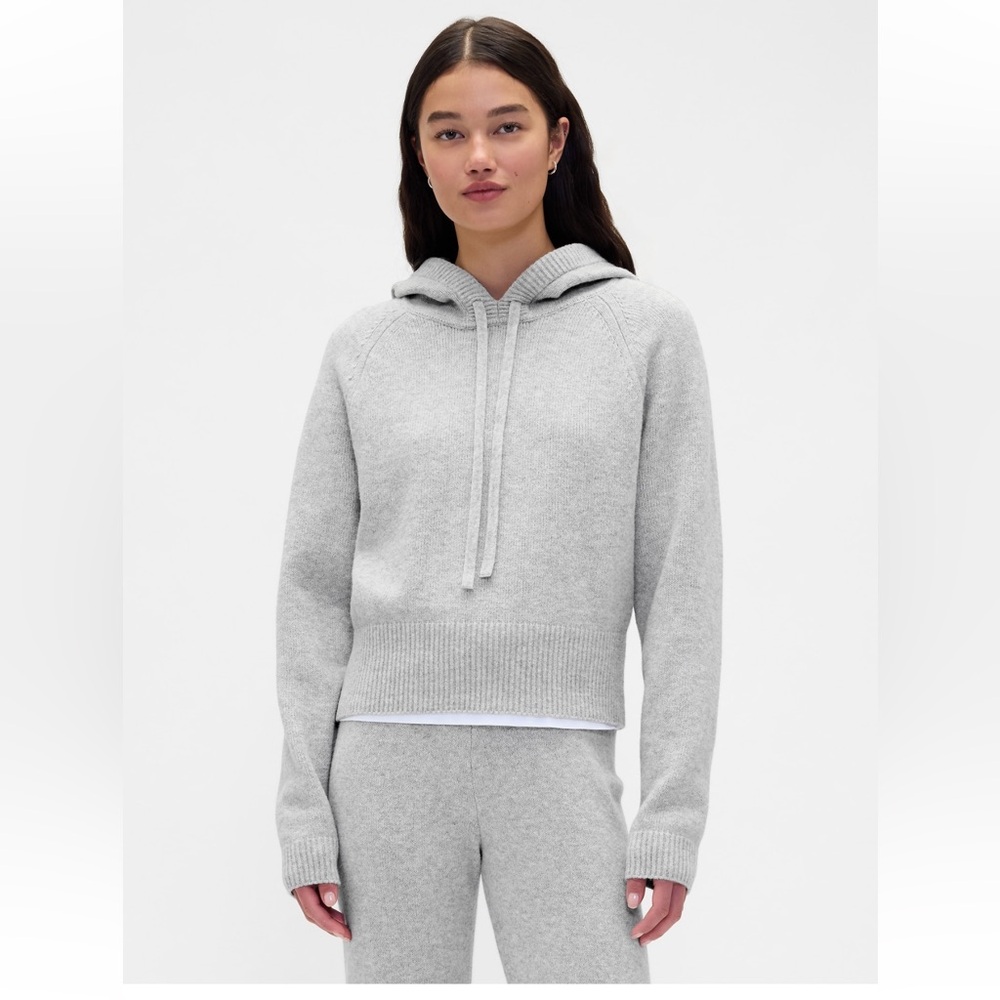 GAP Women's CashSoft Light Gray Hoodie